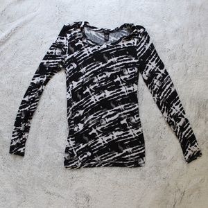 Rue21 Lightweight Long-Sleeve Top